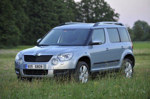 Skoda Yeti 2009. Artist: Simon Clay.