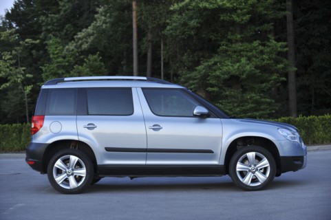 Skoda Yeti 2009. Artist: Simon Clay.