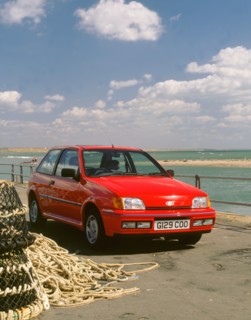 1990 Ford Fiesta XR2i . Artist: Unknown.