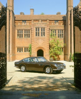 1970 Aston Martin DB6 MkII Vantage. Artist: Unknown.