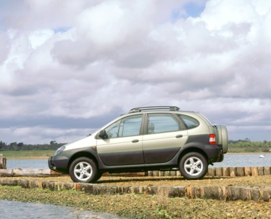 2001 Renault Scenic. Artist: Unknown.