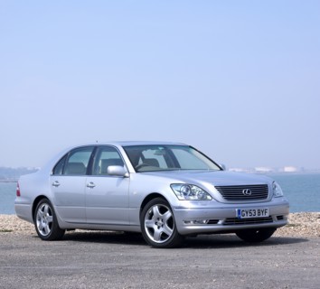 2004 Lexus LS430. Artist: Unknown.