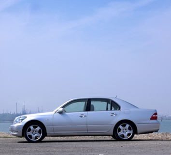 2004 Lexus LS430. Artist: Unknown.