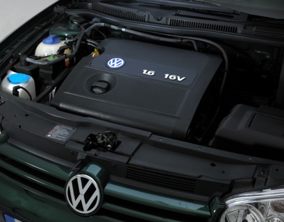 2001 VW Golf 1.6. Artist: Unknown.