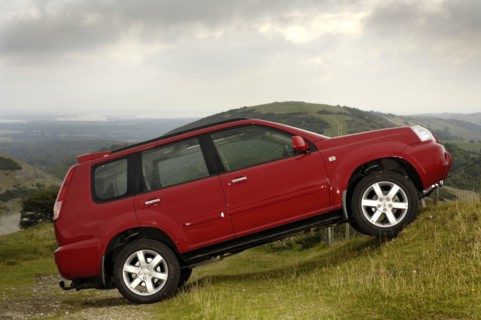 2005 Nissan X-Trail 2.2dci Artist: Unknown.