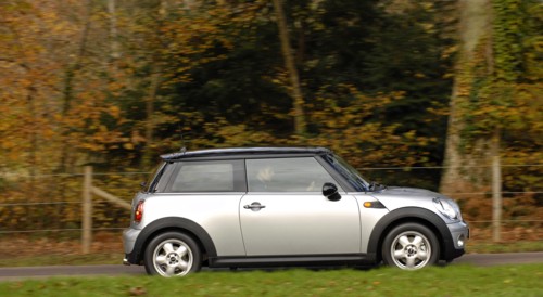 2006 Mini Cooper Artist: Unknown.