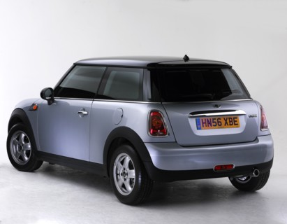 2006 Mini Cooper Artist: Unknown.