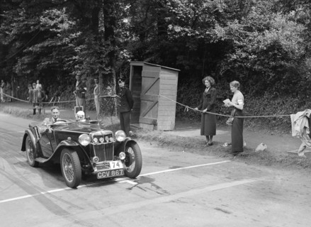 MG TA of JW Appleby at the MCC Torquay Rally, July 1937. Artist: Bill Brunell.