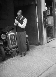 Geoffrey Baker and a Salmson 1090 cc car. Artist: Bill Brunell.