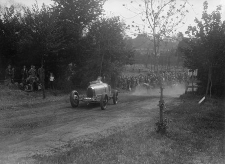 Bugatti Type 35, Bugatti Owners Club Hill Climb, Chalfont St Peter, Buckinghamshire, 1935. Artist: Bill Brunell.