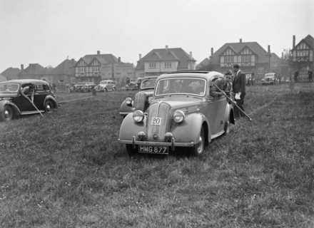 Standard Flying Twelve at the Standard Car Owners Club Gymkhana, 8 May 1938. Artist: Bill Brunell.