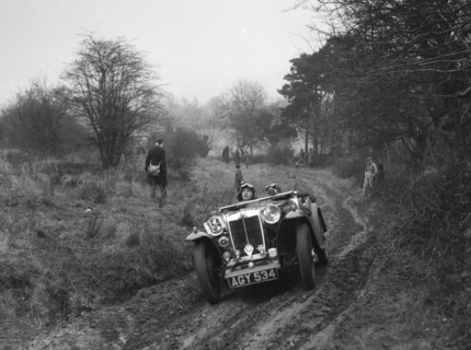 MG Magna of AJV Merritt at the Sunbac Colmore Trial, near Winchcombe, Gloucestershire, 1934. Artist: Bill Brunell.