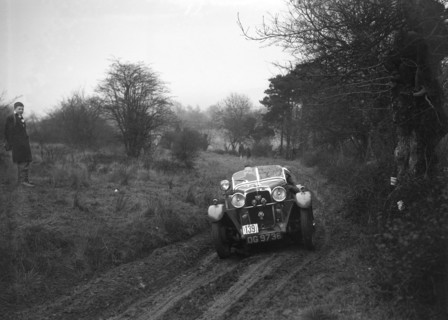 Standard Avon of J Priestly at the Sunbac Colmore Trial, near Winchcombe, Gloucestershire, 1934. Artist: Bill Brunell.