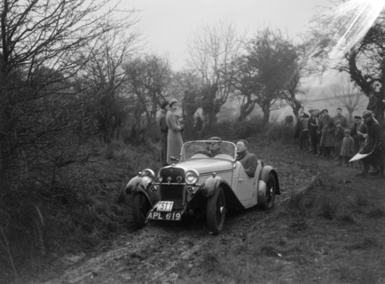 Singer open sports of WJD Richardson, Sunbac Colmore Trial, near Winchcombe, Gloucestershire, 1934. Artist: Bill Brunell.