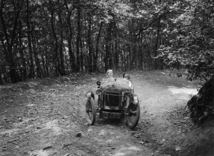 Anzani GN Special of Barbara Marshall, B&HMC Brighton-Beer Trial, Fingle Bridge Hill, Devon, 1934. Artist: Bill Brunell.