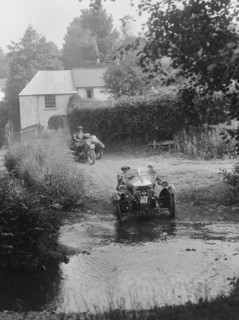 Morgan 3-wheeler, B&HMC Brighton-Beer Trial, Windout Lane, near Dunsford, Devon, 1934. Artist: Bill Brunell.