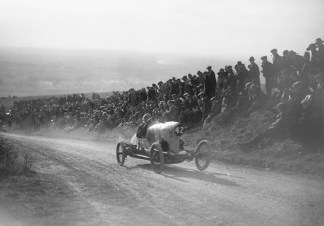 GN of Archie Frazer-Nash, Essex Motor Club Kop Hillclimb, Buckinghamshire, 1922. Artist: Bill Brunell.