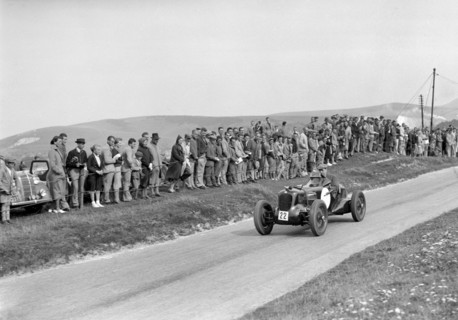 MG R type of Sir Clive Edwards competing at the Lewes Speed Trials, Sussex, 1938. Artist: Bill Brunell.