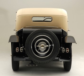1930 Bugatti Type 46 Faux Artist: Unknown.