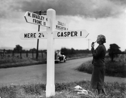 Finger sign post in Wiltshire, 1930s. Creator: Unknown.
