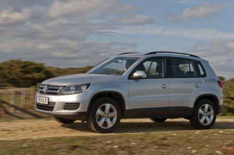2011 Volkswagen Tiguan S 2.0 Tdi Artist: Unknown.