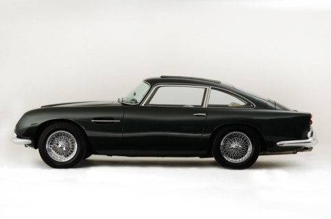 1963 Aston Martin DB4 GT Artist: Unknown.