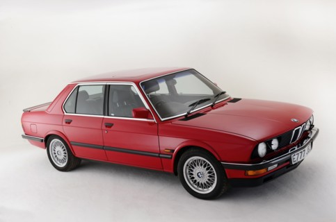 1987 BMW M5 Artist: Unknown.