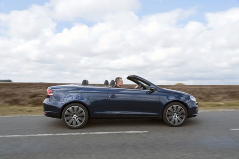 2011 Volkswagen EOS 2.0 Tdi Artist: Unknown.