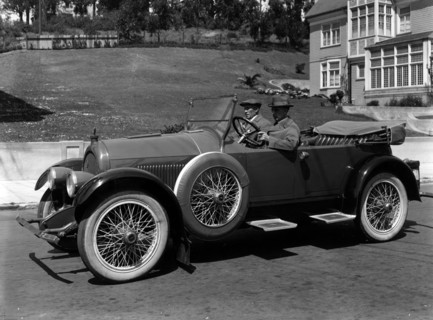 Kissel 6 circa 1923 Artist: Unknown.