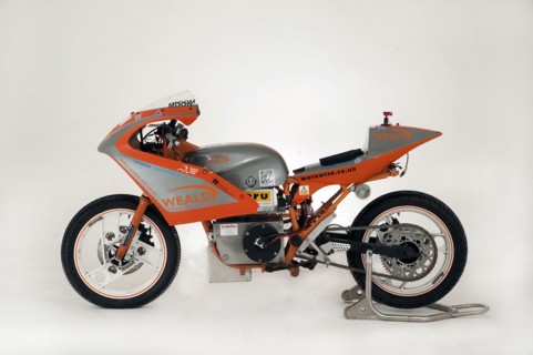 1985 Yamaha Electric dragster motorcycle Artist: Unknown.