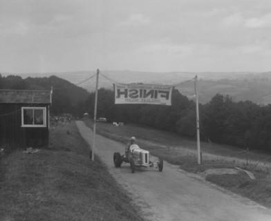Frazer-Nash Union Special of RGJ Nash, MAC Shelsley Walsh Speed Hill Climb, Worcestershire, 1935. Artist: Bill Brunell.