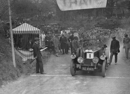 Vauxhall 30/98 of OHG Burton at the Shelsley Walsh Amateur Hillclimb, Worcestershire, 1929. Artist: Bill Brunell.
