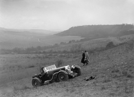 Aston Martin competing in the London Motor Club Coventry Cup Trial, Knatts Hill, Kent, 1938. Artist: Bill Brunell.