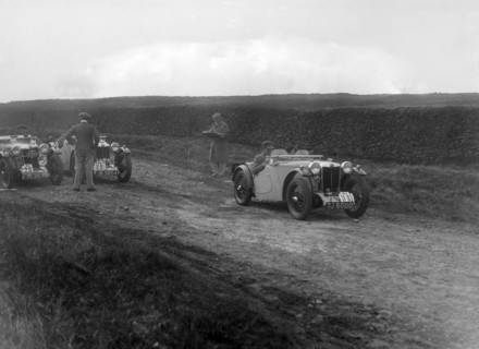Cream Cracker Team MG PAs of Maurice Toulmin and Jack Bastock, Sunbac Inter-Club Team Trial, 1935. Artist: Bill Brunell.