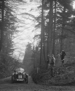Salmson Sports 2-seater competing in the JCC Half-Day Trial, 1930. Artist: Bill Brunell.