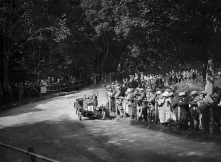 Aston Martin of Winifred Pink competing in the MAC Shelsley Walsh Hillclimb, Worcestershire, 1923. Artist: Bill Brunell.