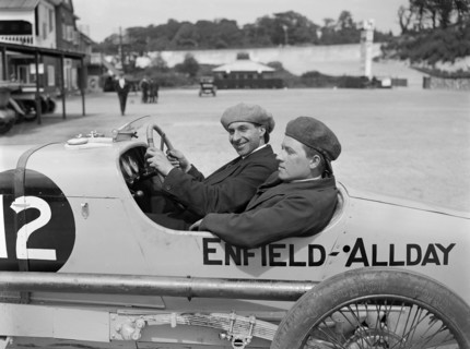 Enfield-Allday of Woolf Barnato at the JCC 200 Mile Race, Brooklands, 1922. Artist: Bill Brunell.