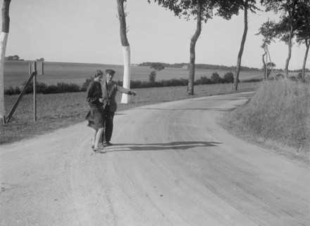 British racing driver Ruth Urquhart Dykes at the Boulogne Motor Week, St Martin, France, 1928. Artist: Bill Brunell.