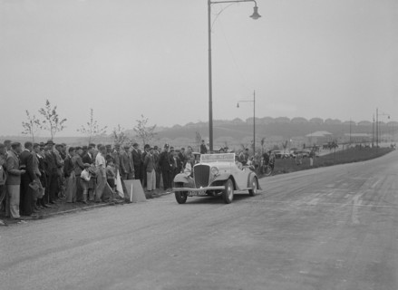 Essex Terraplane of Norman Black competing in the RSAC Scottish Rally, 1933. Artist: Bill Brunell.
