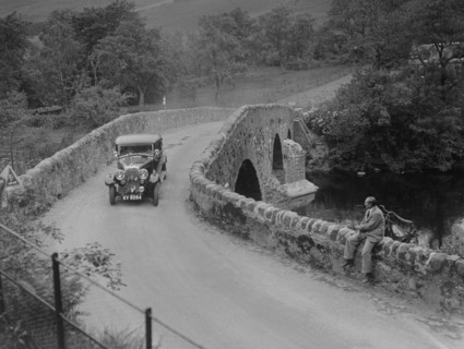Riley competing in the RSAC Scottish Rally, 1930s. Artist: Bill Brunell.