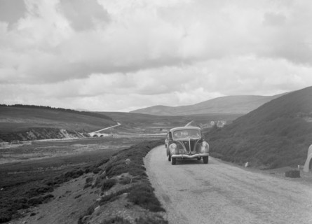 Ford V8 saloon of Joan Chetwynd, RSAC Scottish Rally, 1933. Artist: Bill Brunell.