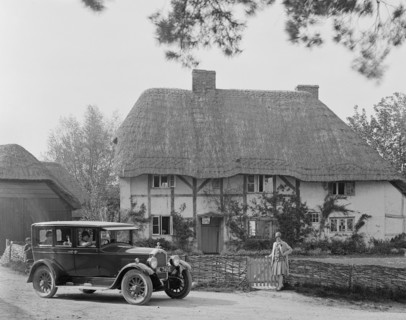Buick 25/75 saloon, Garston, Wiltshire, c1930. Artist: Bill Brunell.