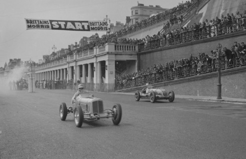 ERA of Earl Howe and Alta of CK Mortimer competing in the Brighton Speed Trials, 1938. Artist: Bill Brunell.