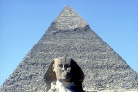The Sphinx and Pyramid of Khafre (Chephren), Giza, Egypt, 4th Dynasty, 26th century BC. Artist: Unknown