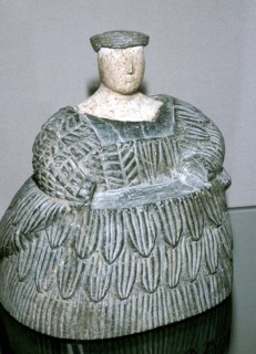 The Princess of Bactria wearing a Kaukenes dress, Bactrian, Late 3rd millenium. Artist: Unknown