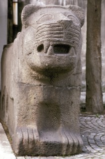 Stone carving of a lion, Hittite. Artist: Unknown