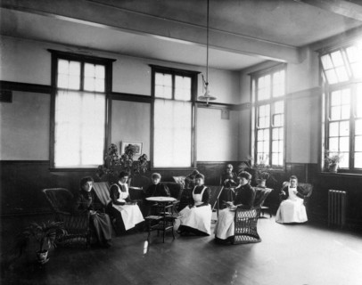 Girls in the Rowntree rest room,  York, Yorkshire, 1900. Artist: Unknown