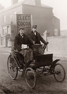 The first motor-car in York, Yorkshire,  1897. Artist: Unknown