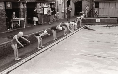 Swimming race, Yearsley Baths, York, Yorkshire, 1956. Artist: Unknown