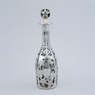 Trophy won by WJ Travis for the Consolation 1st Sixteen golf tournament, 1911. Artist: Unknown
